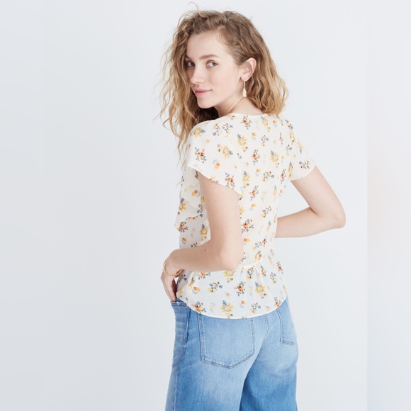 Madewell Countryside Blooms Silk Carmelina Flutter-Sleeve Top - Picture 4 of 10